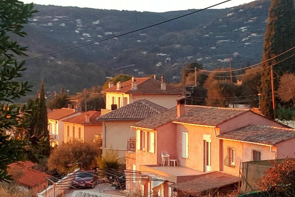 De 1 A 6 Avec Terrasse Solarium, Vue Panoramique Et Parking Gratuit Apartamento Grasse Exterior foto