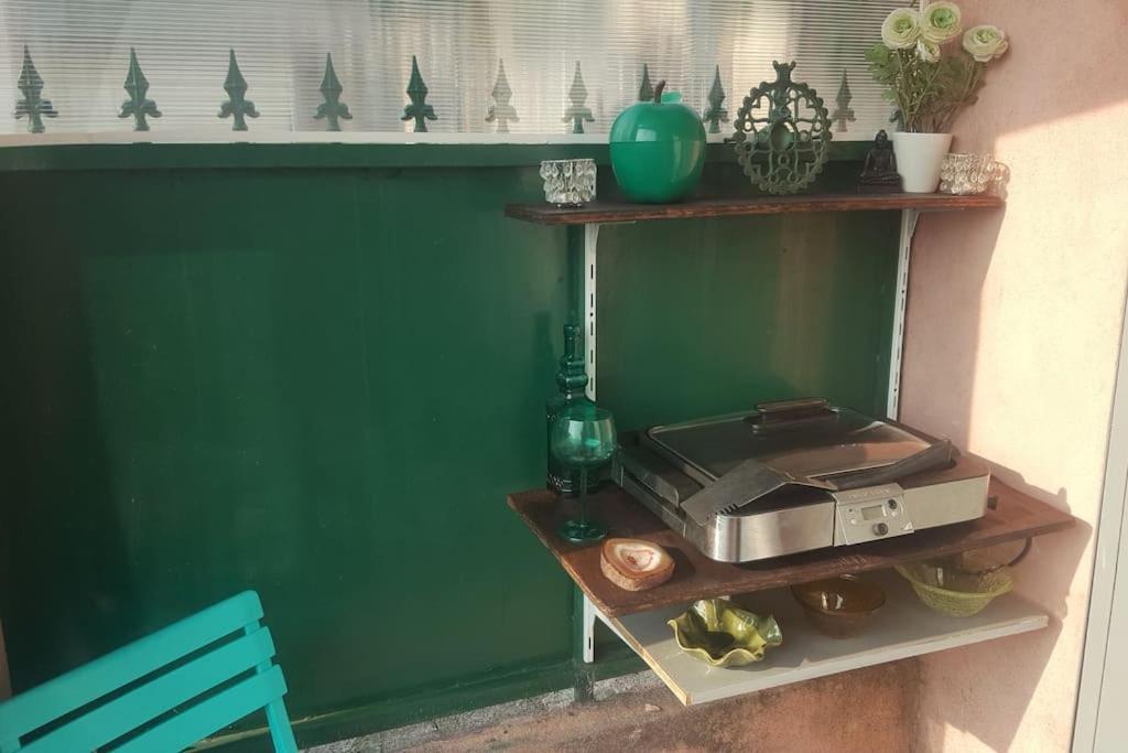 De 1 A 6 Avec Terrasse Solarium, Vue Panoramique Et Parking Gratuit Apartamento Grasse Exterior foto